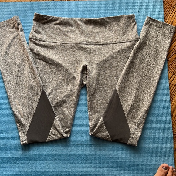 NWOT Rebook leggings, M - Picture 2 of 11